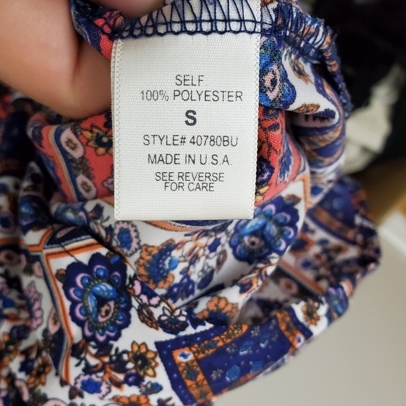 Freeway Tunic Patterned Blouse - Picture 6 of 7